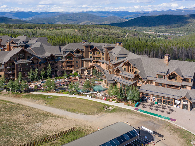 Breckenridge Hotel Resort Features Grand Lodge On Peak 7   Resort Features Gl74 768x576 