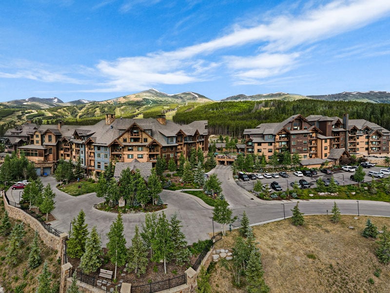 Breckenridge Hotel Lodging Offers | Grand Lodge on Peak 7 Deals